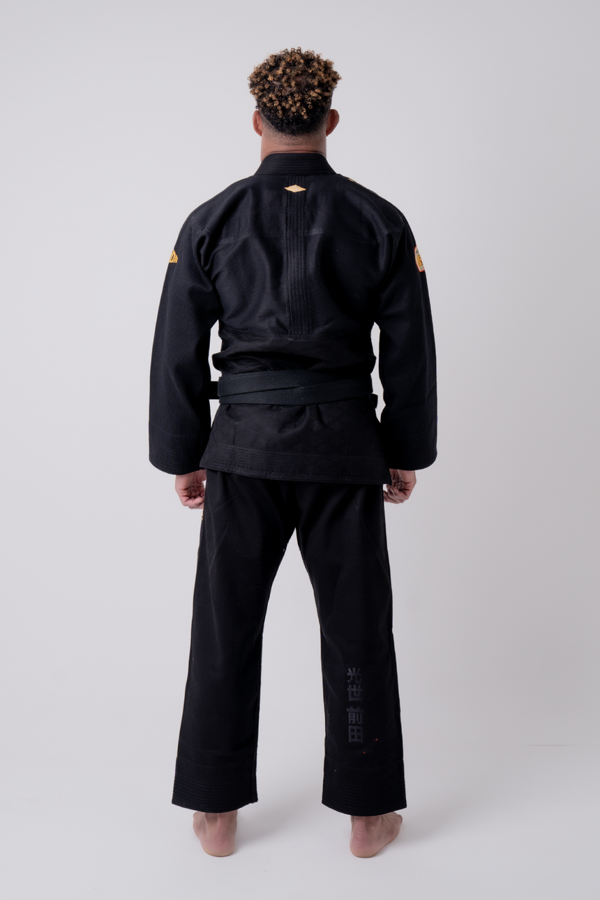 Maeda Sūtsu Gi - OSS Edition